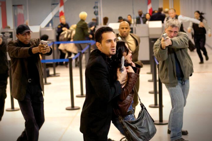 1_betafilm_the_border_s01e01_copyright_betafilm