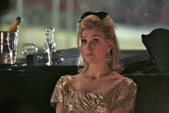 Rosamund Pike