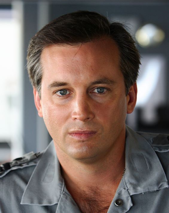 Ian Stenlake