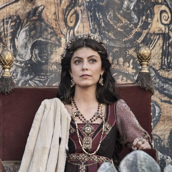Alessandra Mastronardi