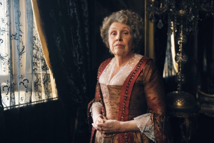 Anne Reid